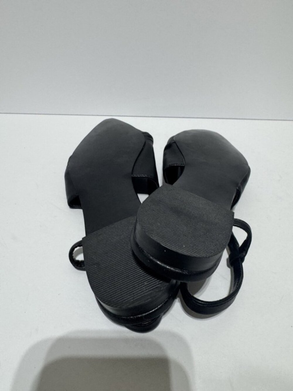 Steve Madden Womens Trixx Flat Black Size 8.5 M - Picture 5 of 5